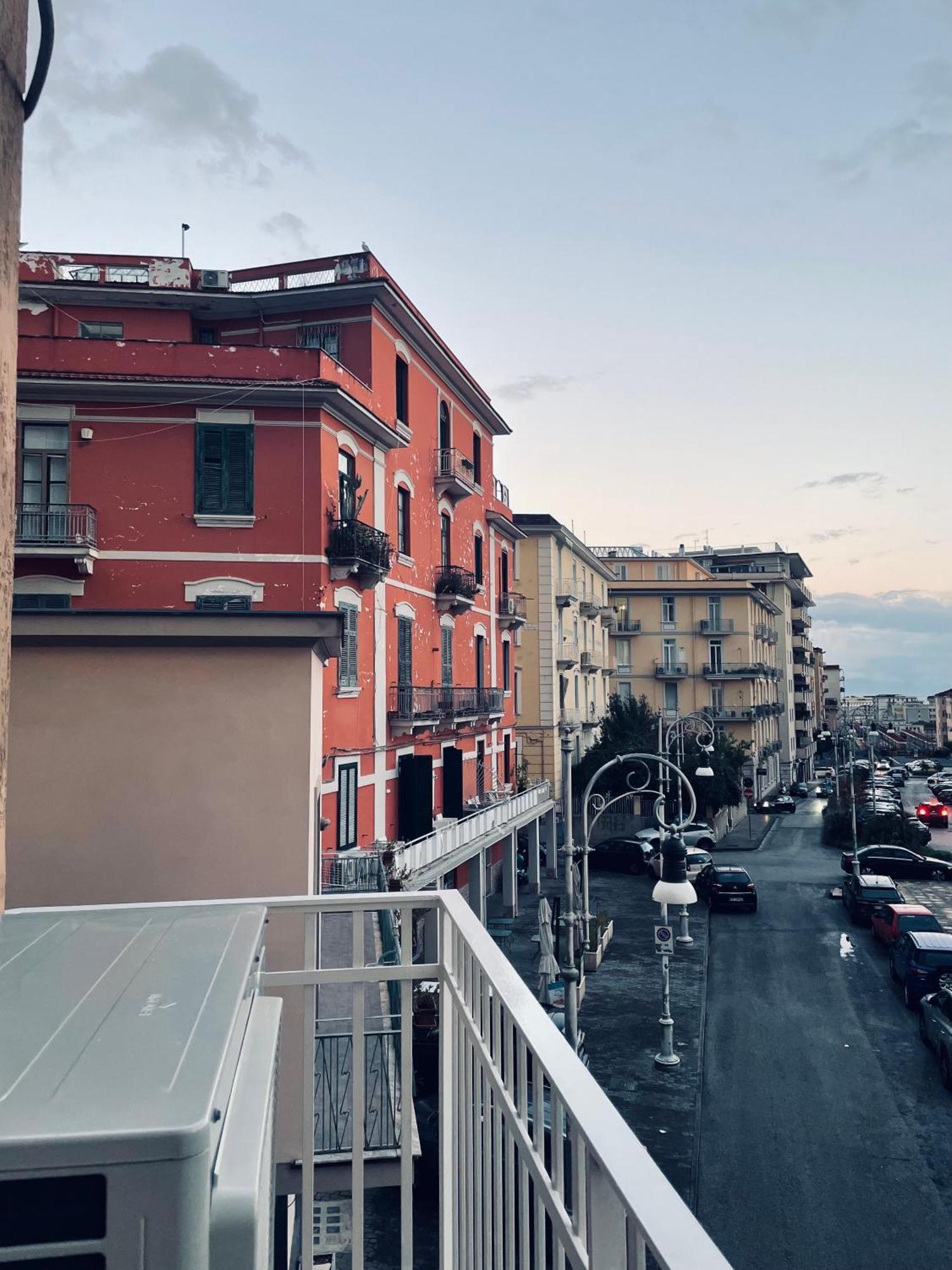 Bluceleste Salerno Centro ภายนอก รูปภาพ